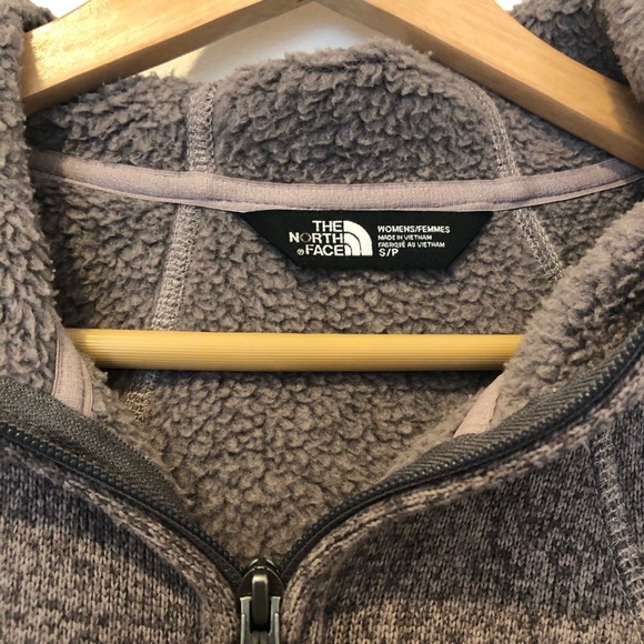 North Face Fleece - Picture 2 of 2